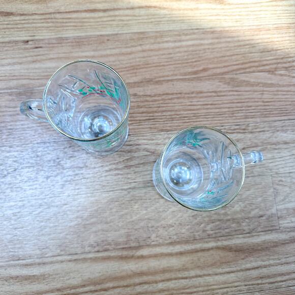 Vintage 1980s Christmas Mug Set Irish Coffee Mugs with a Holly Design Gold Rim - Picture 4 of 4